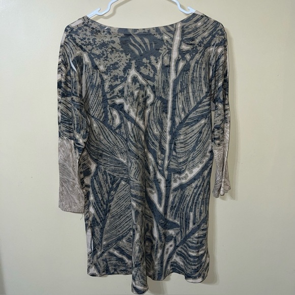 Before + Again Women's Top USA Made Large - Picture 3 of 3